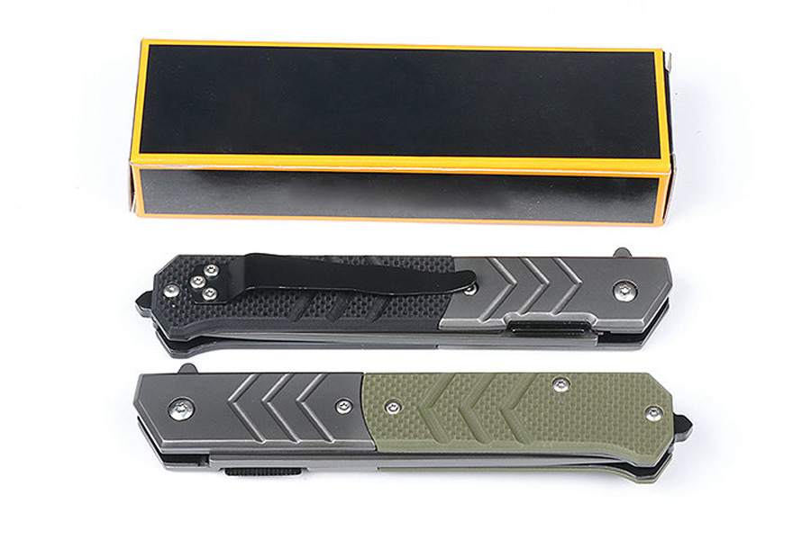 High Quality M7717 Assisted Flipper Knife 3Cr13Mov Titanium Coating Straight Point Blade G10 with Stainless Steel Handle Outdoor Camping EDC Pocket Knives