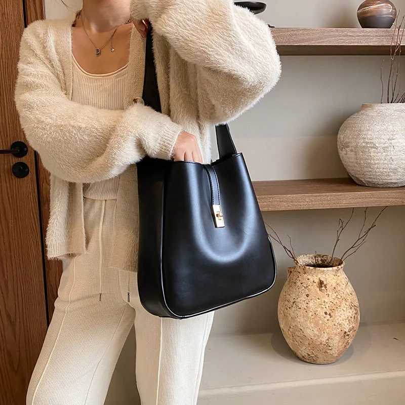 Vintage Simple Solid Color Shoulder Bags for Women 2024 Leather Handbags and Purses Lady Designer Underarm Bag