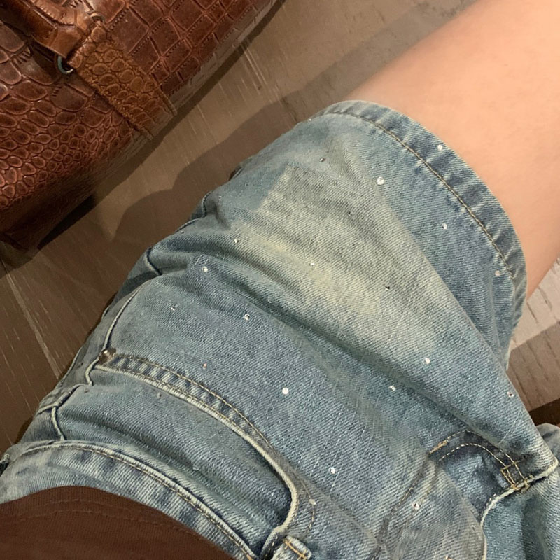 Fashion designer shorts Spring and summer new pocket hot drill letters full of star temperament fashion everything casual straight leg denim shorts
