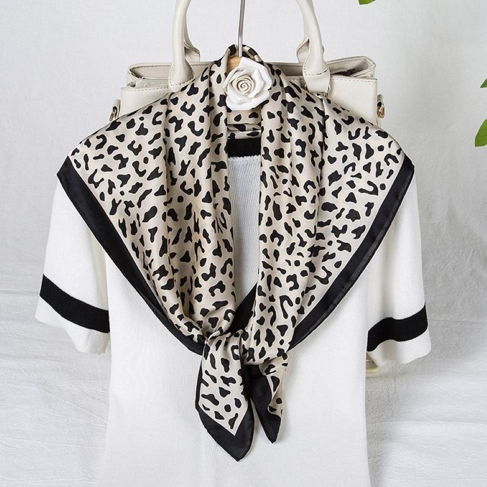 Scarves Women Silk Scarf For Hair Band Square Leopard Printed Satin Head Neck Scarfs Kerchief Handkerchief Bag Bandana Shawl287k