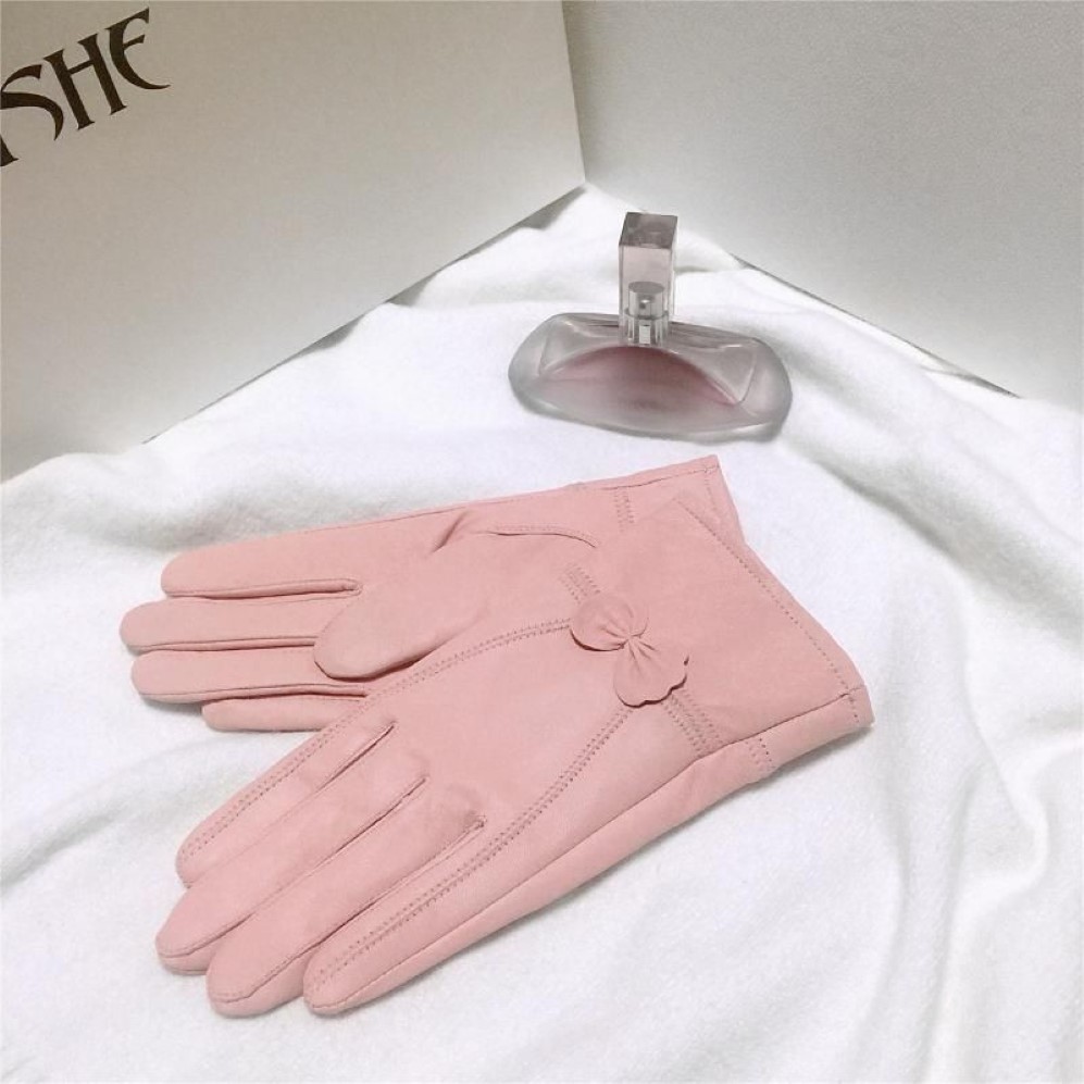 Cinco dedos Guantes de cuero para mujer Arco cálido lindo coche y gamuza dama invierno mujeres satinado rosa mujer12593