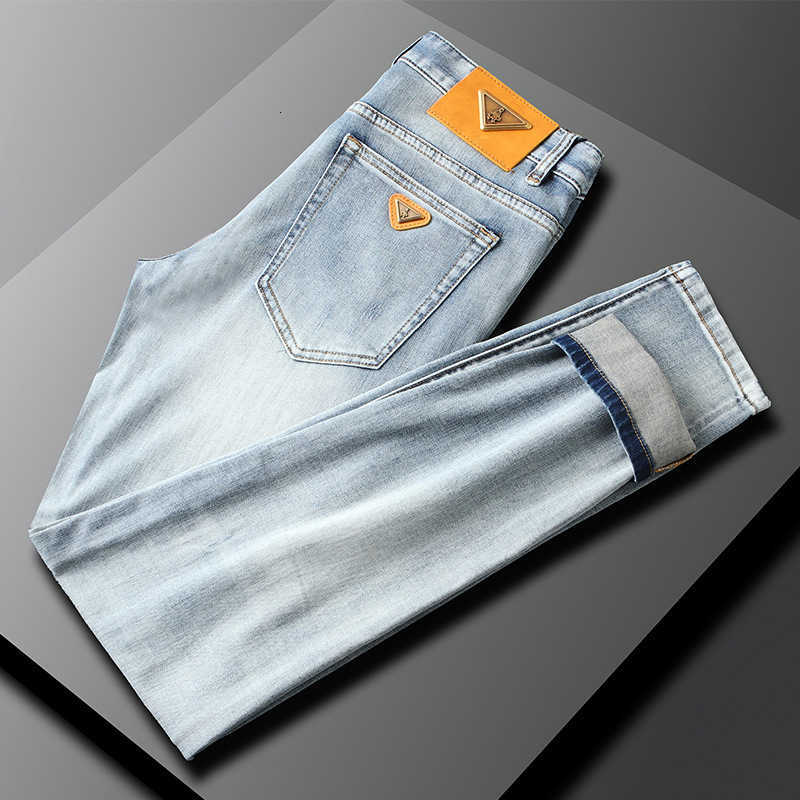 Męski projektant dżinsów jasnoniebieski dla mężczyzn 2023 NOWOŚĆ SLIM FIT PROJEK PRAWO MID TALIS ELASTIC LONG PANTS Summer Thin Jhr9