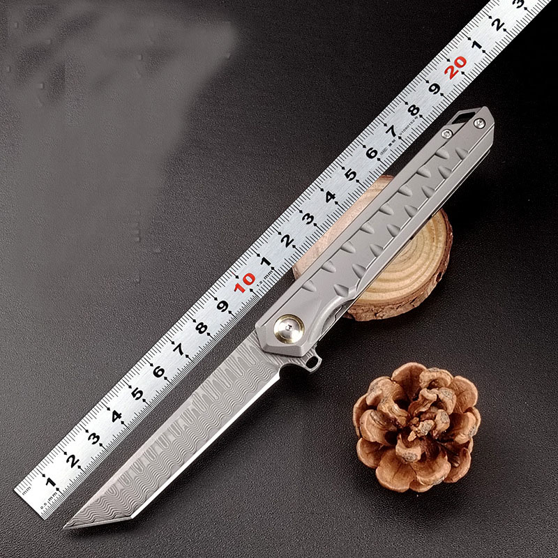 Hoge kwaliteit A5024 High-end flippermes Damascus staal Tanto Point Blade CNC TC4 titanium legering handvat kogellager Outdoor Camping EDC zakmessen