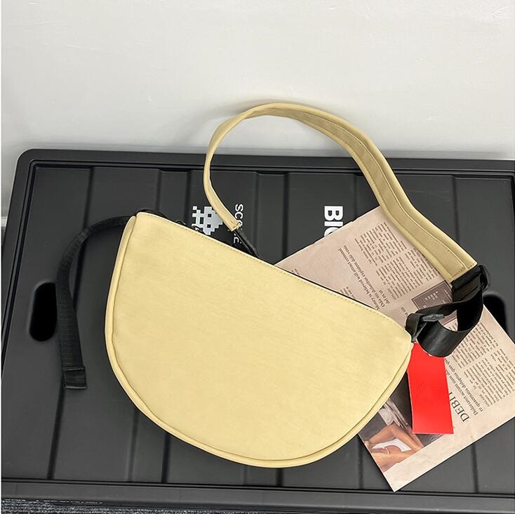 Sac de ceinture de créateur à bandoulière pour femmes, sac de luxe en Nylon 3 couleurs pour hommes, sac de taille pour Camping voyage sacs de rangement en plein air