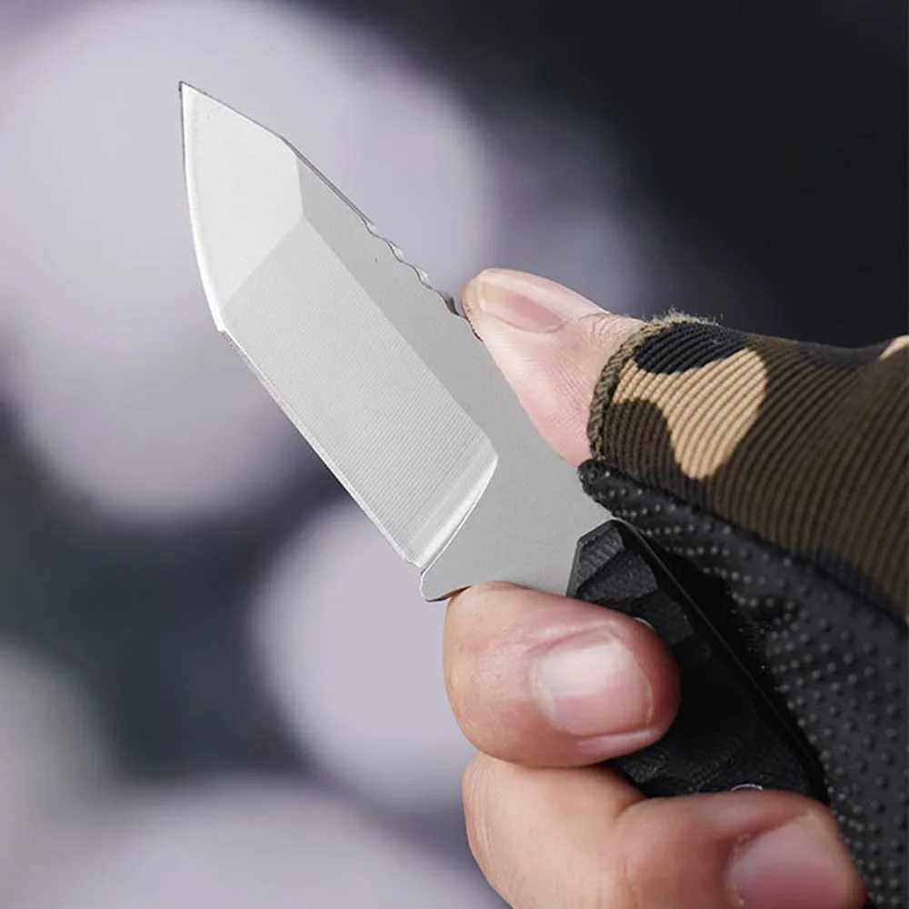 Couteaux de chasse de camping Mini couteau tactique militaire pour hommes couteau d'auto-défense de survie Bushcraft en plein air avec bouclier et laisse couteaux de combat 240315