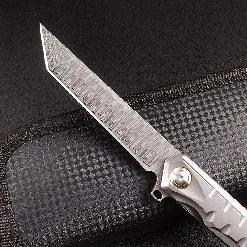 Hoge kwaliteit A5024 High-end flippermes Damascus staal Tanto Point Blade CNC TC4 titanium legering handvat kogellager Outdoor Camping EDC zakmessen