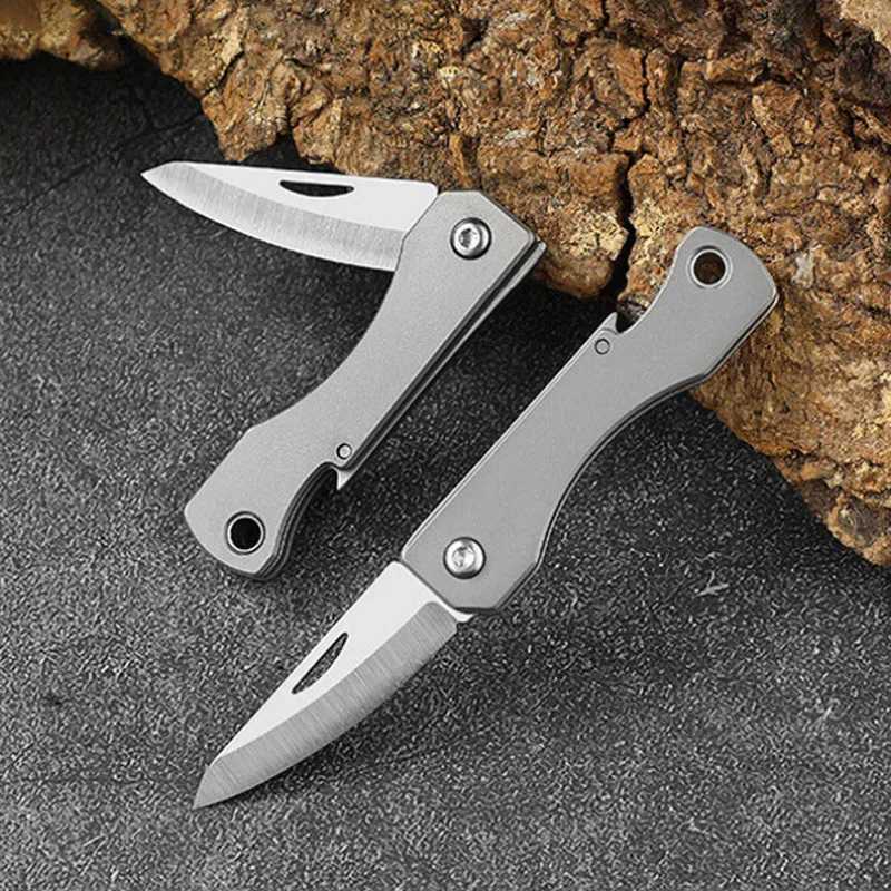 Camping Hunting Knives Titanium Alloy Folding Knife Portable Keychain Tool EDC Pocket Gift Unpacking Knife for Man 240315