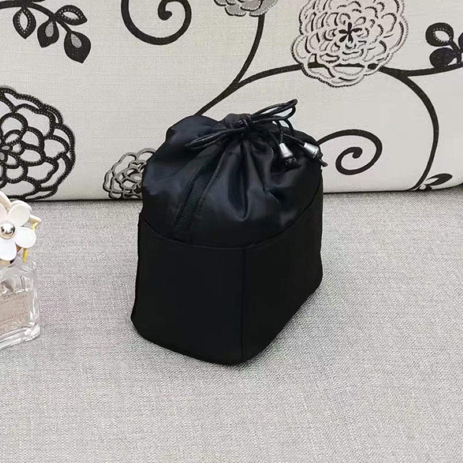 NOUVELLE mode chaîne sac de maquillage noir classique couleur noire haute capacité étui à cosmétiques vintage fête maquillage organisateur sac pochette bag270R