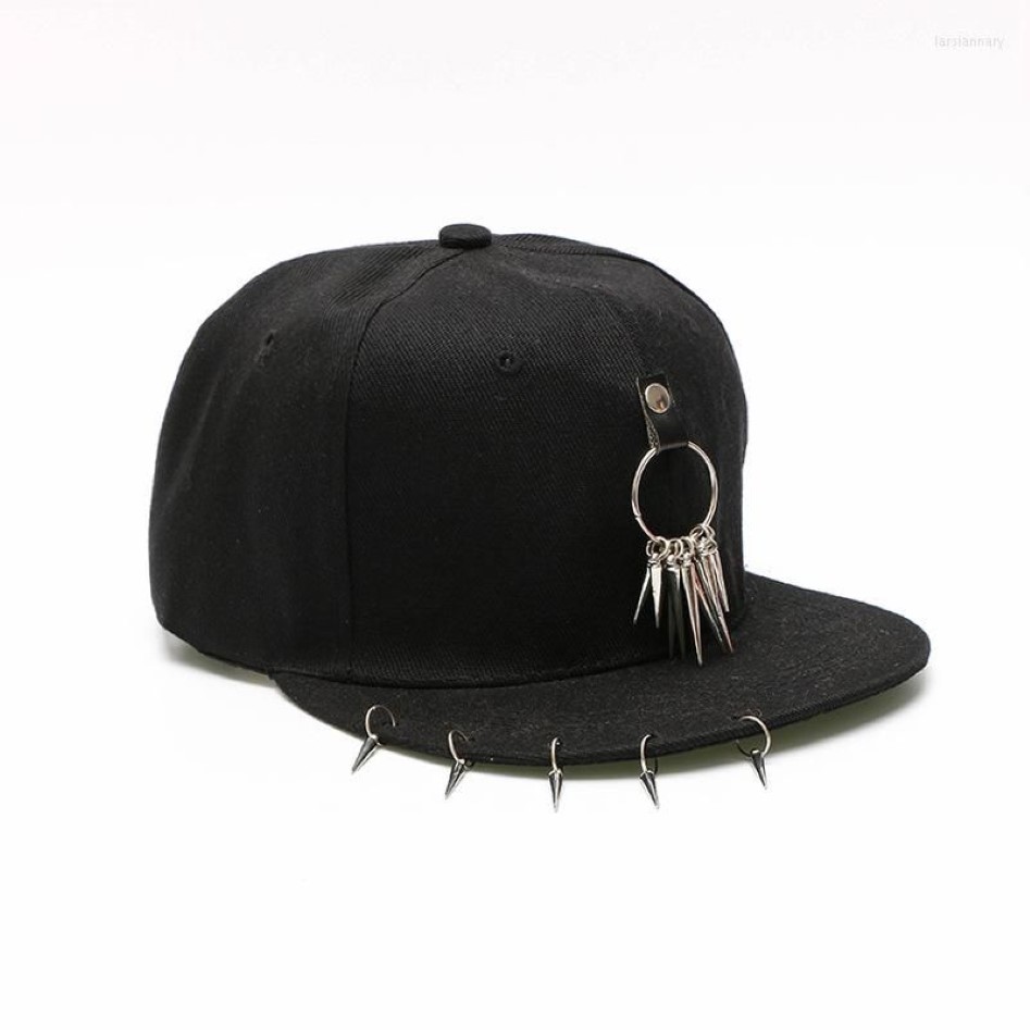 Boll Caps Punk Style Black Parent-Child Hip Hop Hats Trend Pin Rivet Tassel Baseball for Men Women Street Fashion Show Casure173b