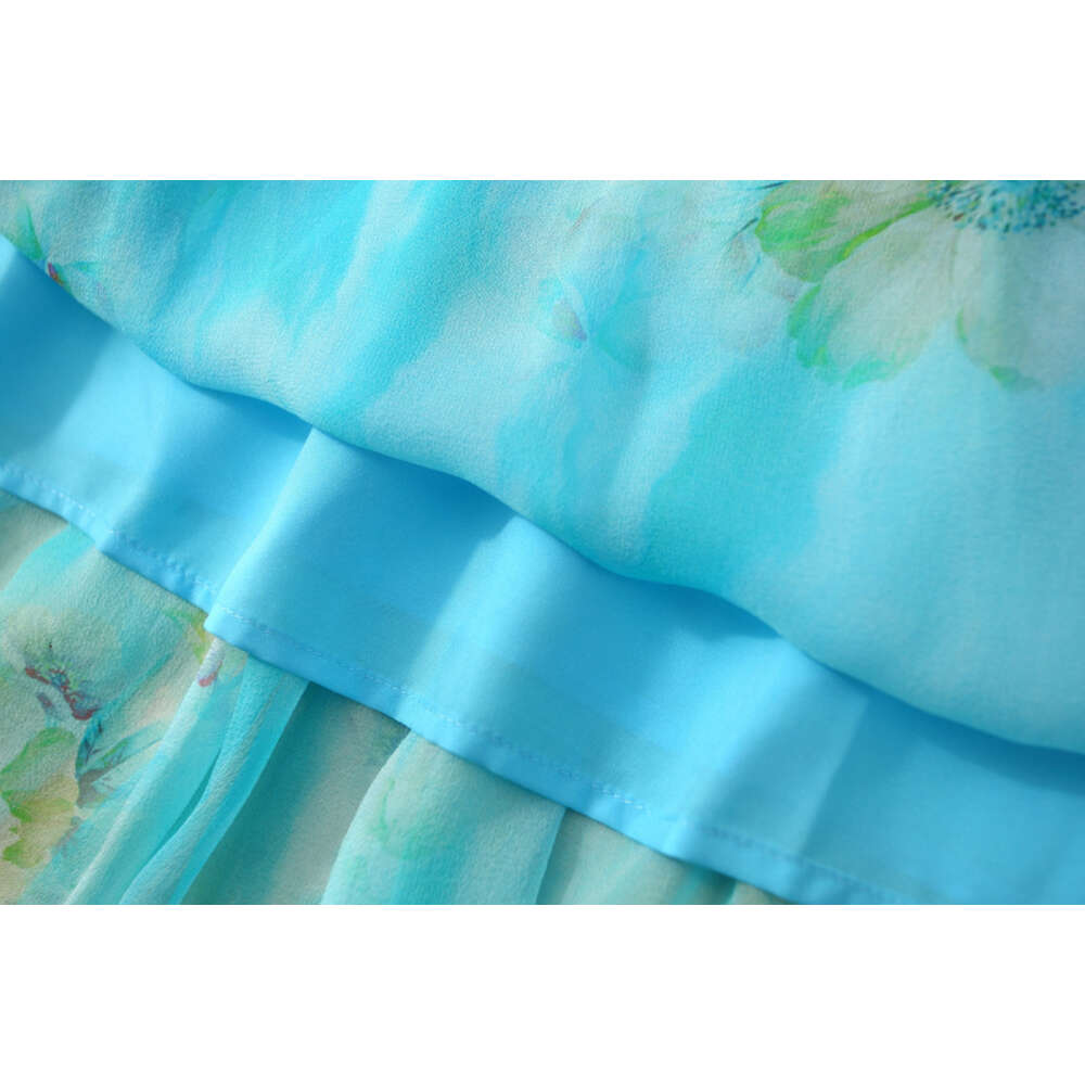 2024 봄 여름 꽃 인쇄 패널 버튼 실크 드레스 블루 블루 블루 파란