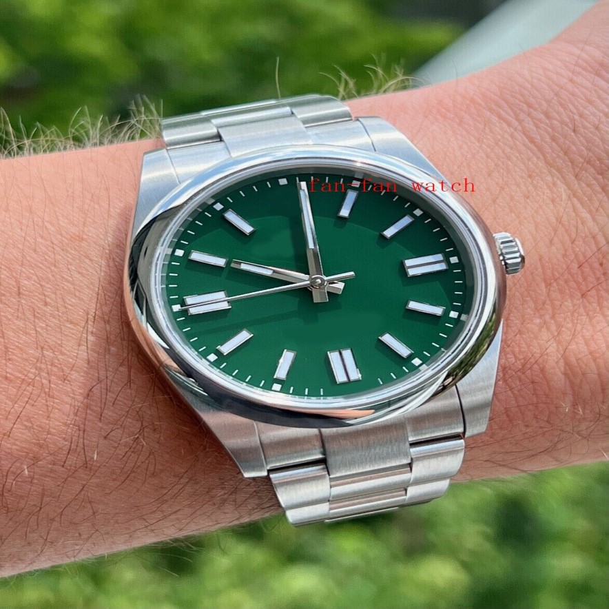 BP montre pour hommes mouvement automatique cadran vert 41mm 124300 montre et bracelet sets275y
