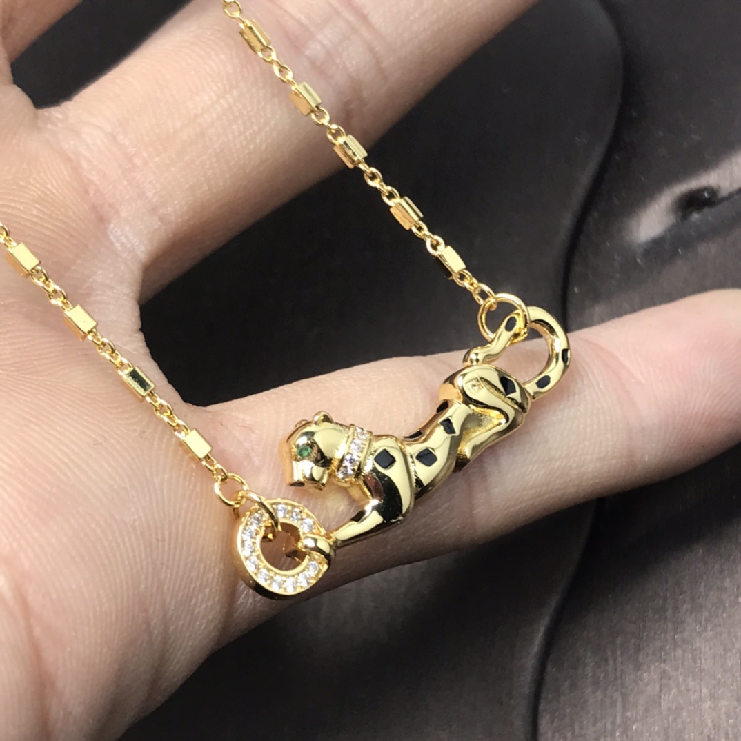 قلادة نمر عالي النمر الأوروبية والأمريكية عبر الحدود ، أنثى v Gold Plated 18K Rose Gold Leopard Leopard Pattern Pendant Cliprabone Chain