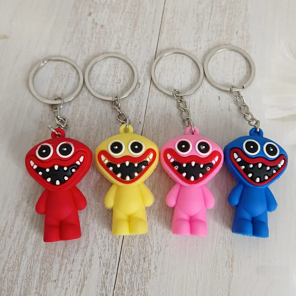 2024 New Bobby Doll Keychain Pendant Cute Couple Keychain Poppy Play Game Pendant Small Gift