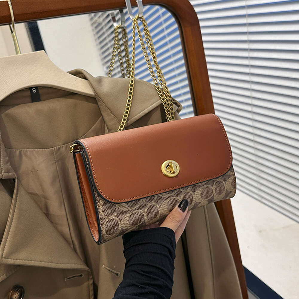 Stijlvolle handtassen van topontwerpers Nieuwe herfstmode Damestas Lichte luxe Veelzijdig Klein Vierkant Hoogwaardig Wtern-stijl Eén-schouder Crossbody