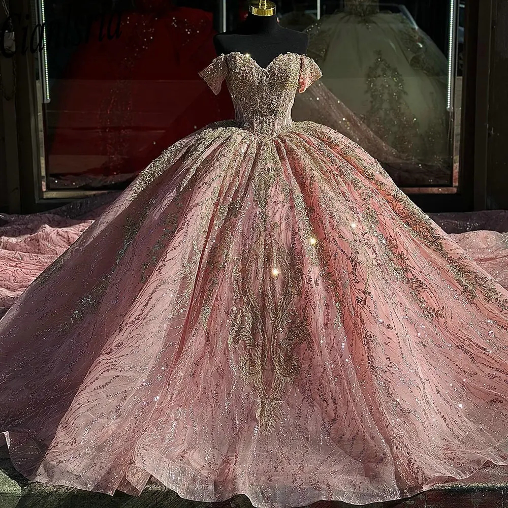 Pink Glitter Sequined Beading Quinceanera Dresses Ball klänning från axelapplikationerna spets söt 15 födelsedag