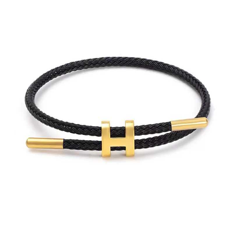 Bracciale regolabile di lusso multicolore con ciondolo regolabile Moda senza sbiadimento Filo di acciaio inossidabile Bracciale con corda impermeabile uomo Donna GioielliL2403