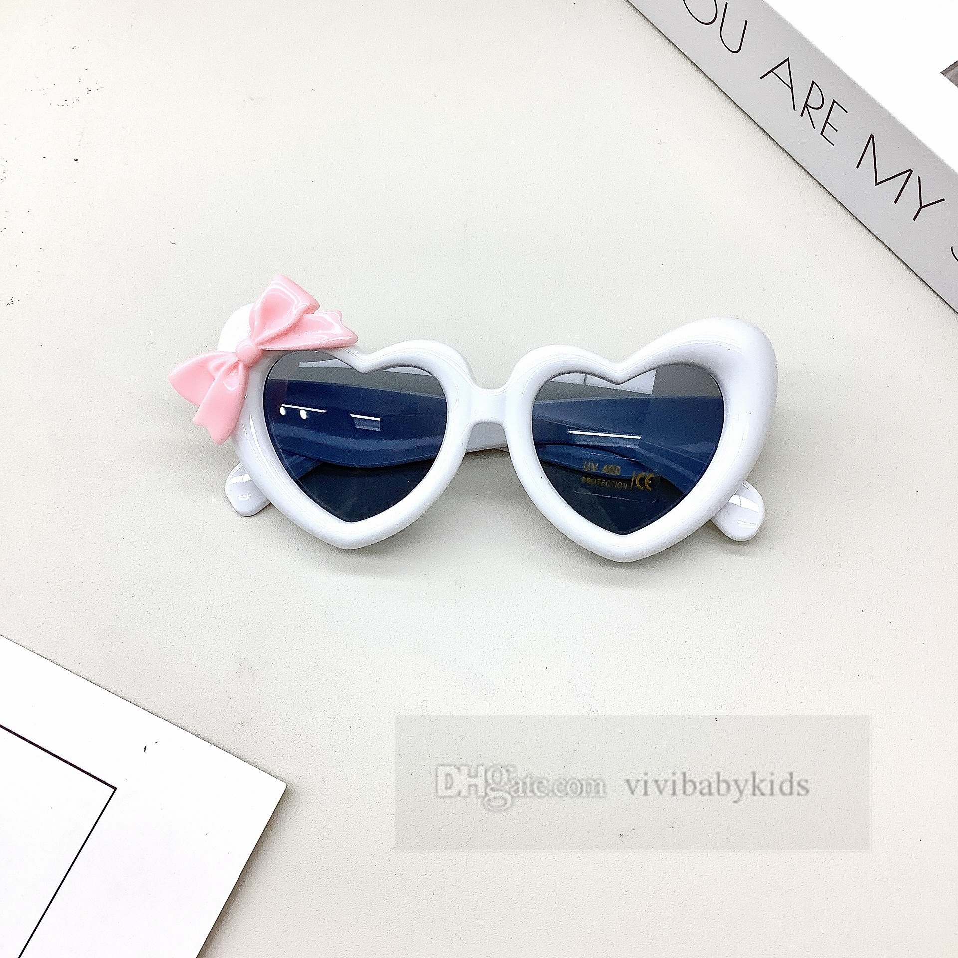 Sweet Girls Bowssunglasses kids love heart frame Uv 400 occhiali da spiaggia 2024 ragazzi protezione solare esterni occhiali da sole bambini Z7167