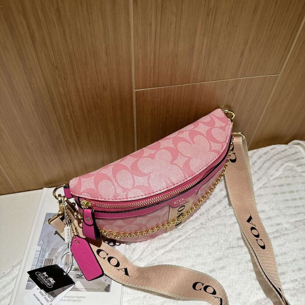 Snygga handväskor från toppdesigners unika Dign Bag Ny bred axelband Singel Crossbody Saddle Fashion Maillard Dumpling