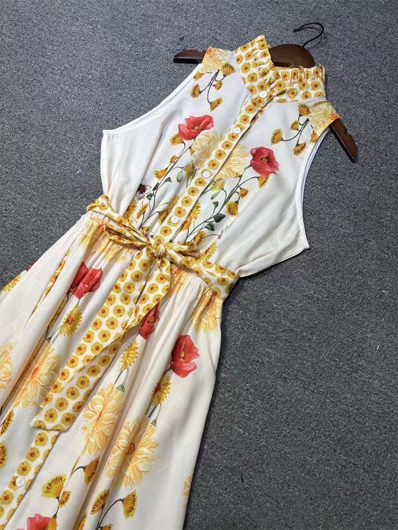 2024 Nieuwe mode vrouw sexy maxi-jurk strandresort hoge kraag mouwloze losse bloemenjurk met veters