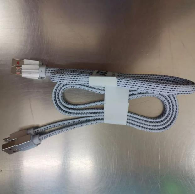 Cabos de telefone celular tipo C trançados de macarrão de 1m Micro USB 2.0 cabo de carregamento de dados de sincronização para Samsung