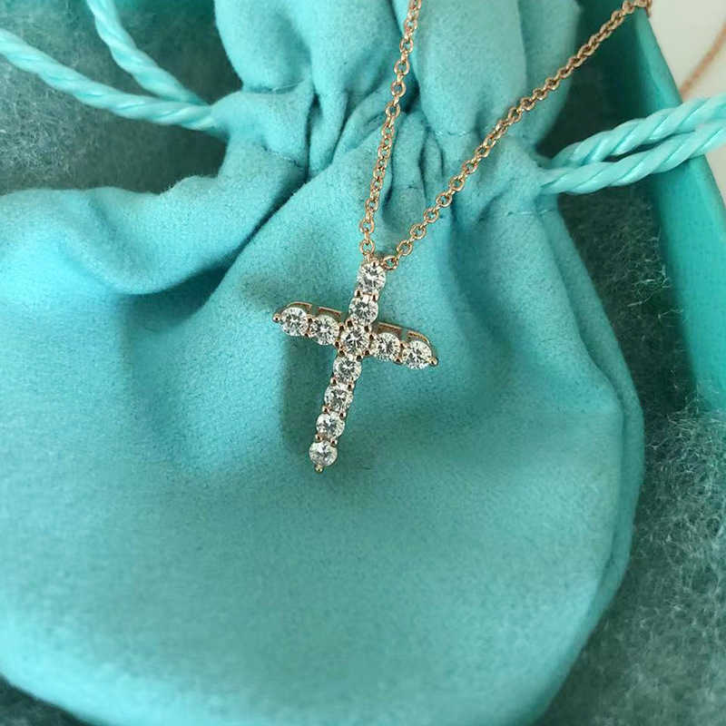 Designer tiffay and co S925 Sterling Silver Cross Pendentif Collier femme or rose minorité hommes chaîne de clavicule de luxe léger