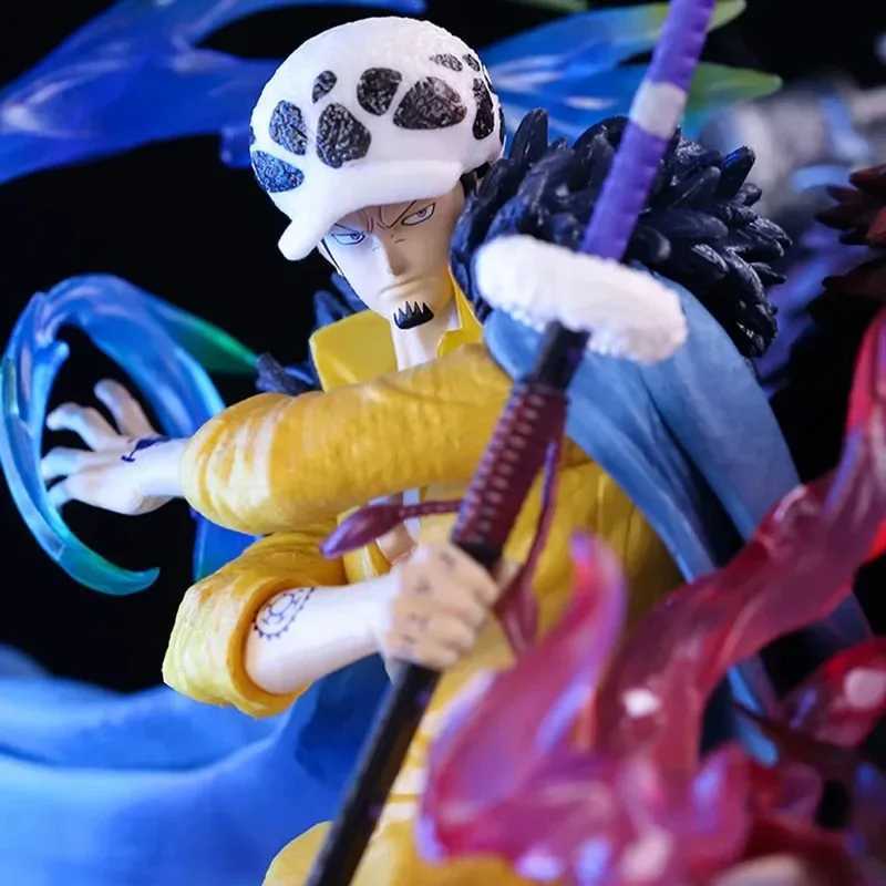 Eylem Oyuncak Figürleri 23cm Anime Tek Parça Figürleri Luffy Trafalgar 3 Kaptan Tek Parça Aksiyon Figürleri Heykelcik Koleksiyonu Süsleme PVC Model Oyuncaklar Hediye