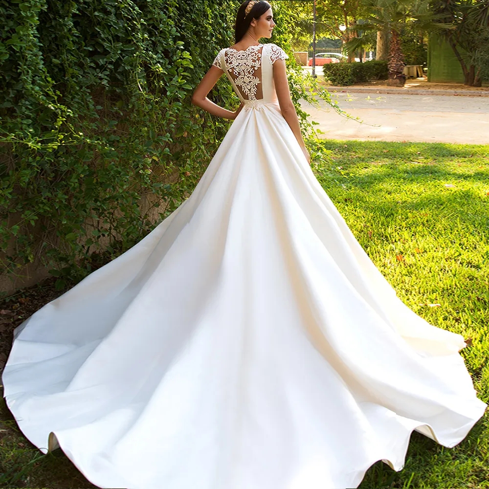 New Listing Short Sleeve Bridal Dresses Beading Appliques Illusion Back France Satin Wedding Gowns Vestidos De Boda YD