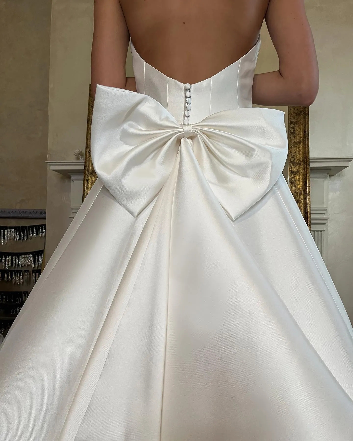 Satynowa suknia ślubna ślubna 2023 Big Bow A-line Punging Vest Vestidos de Novia Beach Garden Castle Chapel De Mariee Order-to-Made Ivory White YD