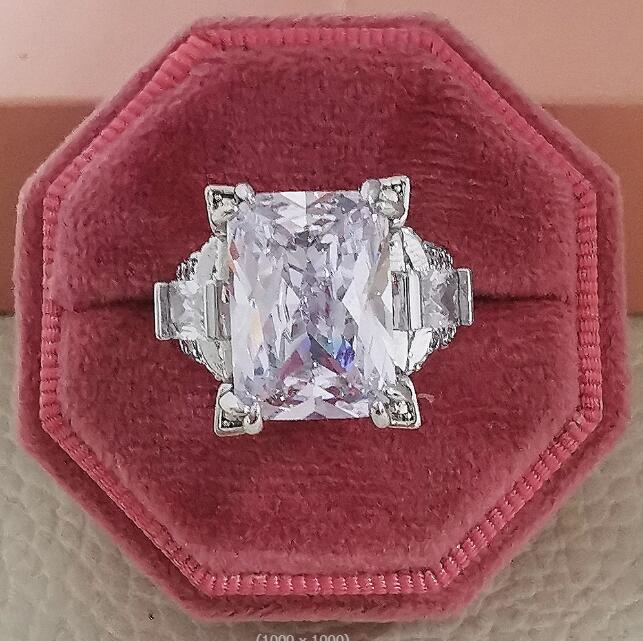 Anel quadrado de diamante brilhante de luxo leve anel de casamento de alta qualidade