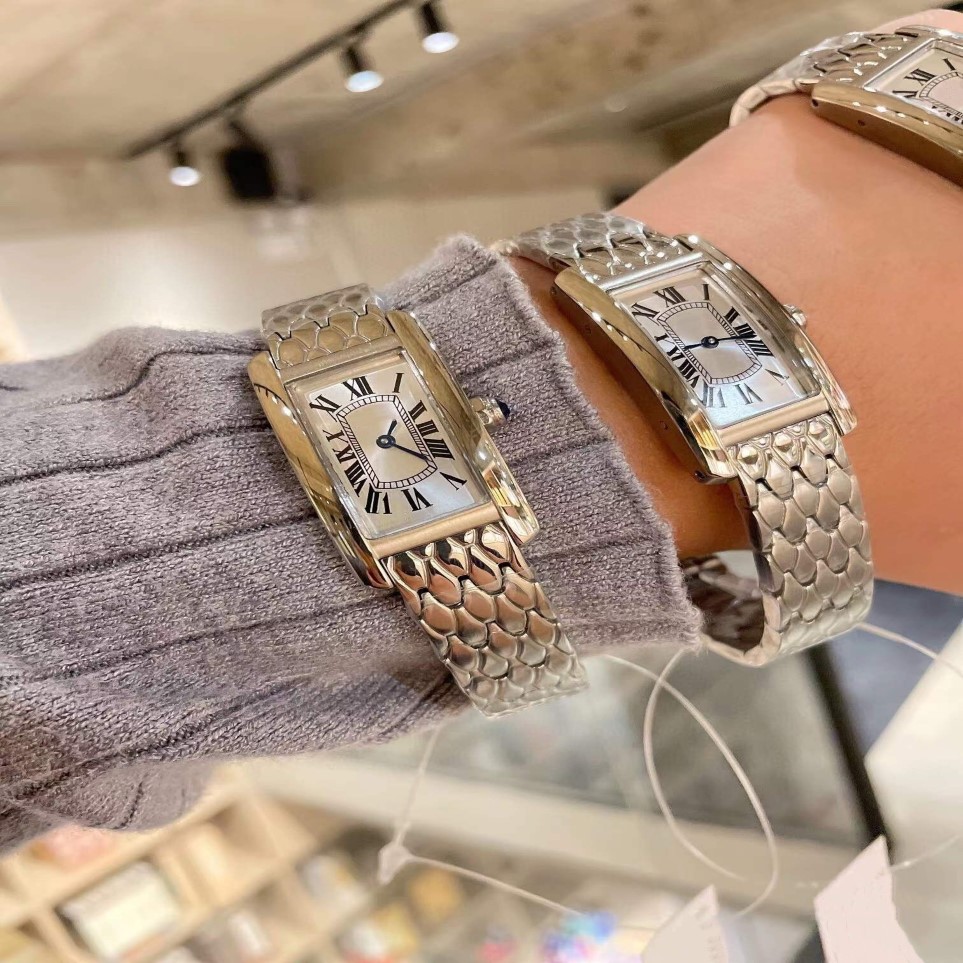 Chiffre de bracelet de réservoir zircon classique Femelle en verre cristal Roman Numerals Regardez les femmes géométriques Sapphire Quartz Watch en acier inoxydable S267F