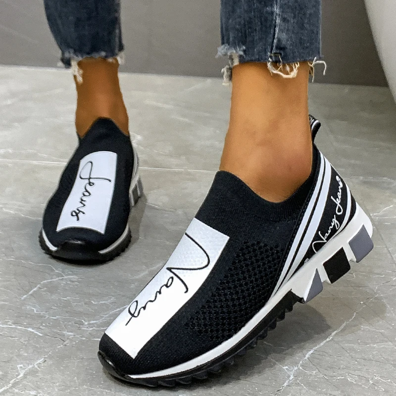 Boots 2022 Designer Unisex Couples Shoes Slip On Walking Women Sneakers Breathable Sock Women's Shoes Trainers Brand Chaussure Homme