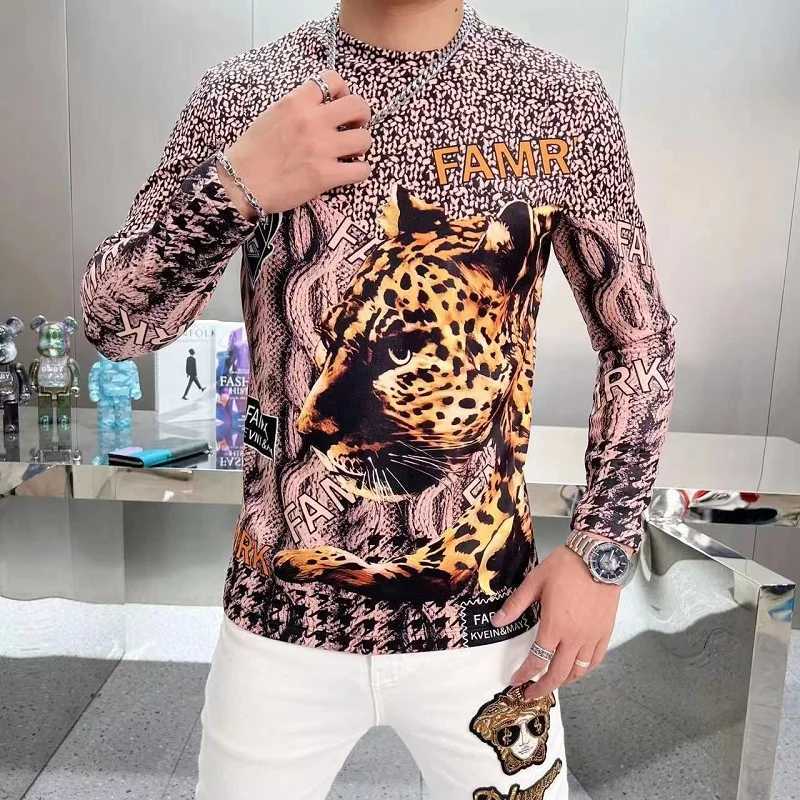 Herrtröjor tröjor höst och vinter lyxig leopard vintage tryckt borstat kashmir rund hals t-shirt för mens långärmad casual tröja J240316