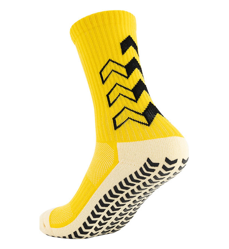 Chaussettes de Football antidérapantes pour hommes et femmes, chaussettes de Sport de plein air, à fond jaune, pointe de flèche, colle, moyennes et simples, nouvelle collection