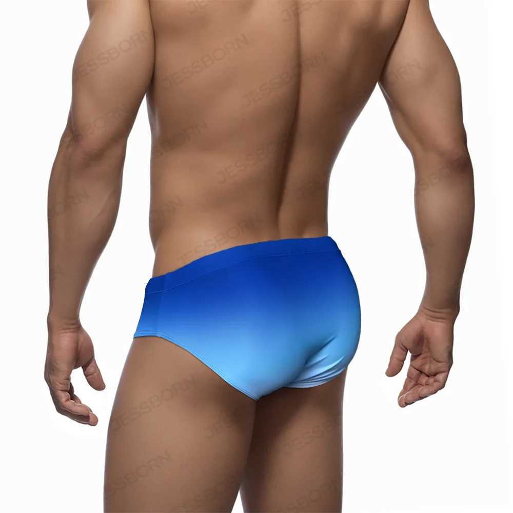 Homens Swimwear Novo Mens Triângulo Maiô com Gradiente Europeu Americano Moda Baixa Condição Biquíni e Almofadas de Surf de Verão Secagem Rápida 240315