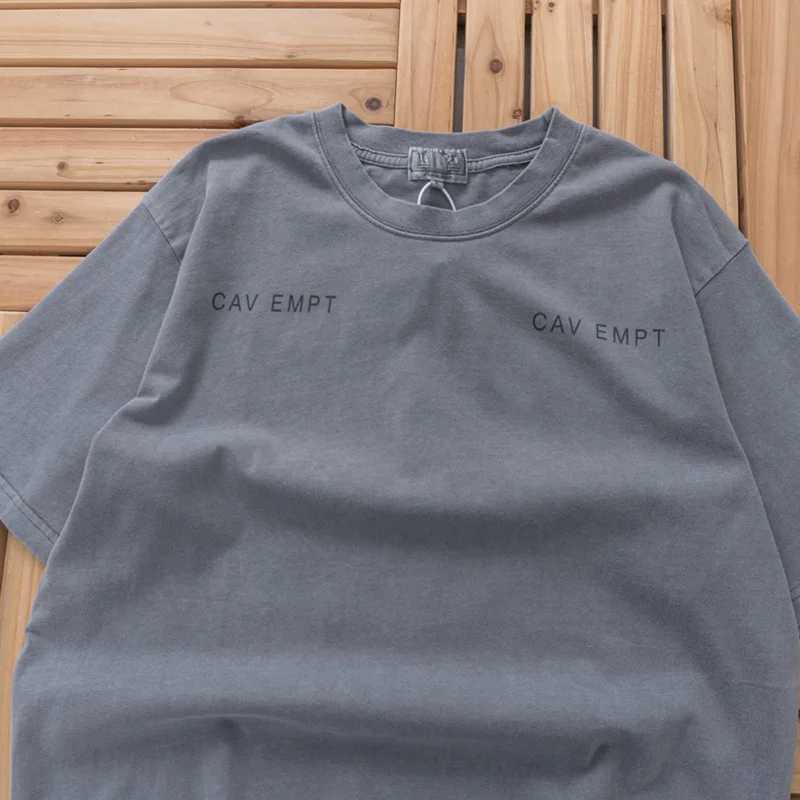 T-shirts pour hommes T-shirt cardigan hip-hop gris foncé teint à la cire avec haut de lavage vintage 100% pur coton de haute qualité CAV EMPT C.E T-shirt avec étiquette J240316