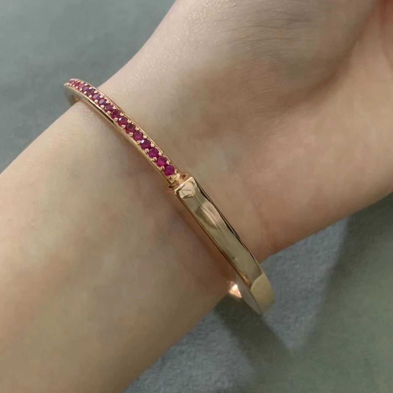 Original brand TFF S925 Pure Silver New High Version Lock Head Bracelet Light Flour Diamond Full Rose Gold Fashion Style With logo