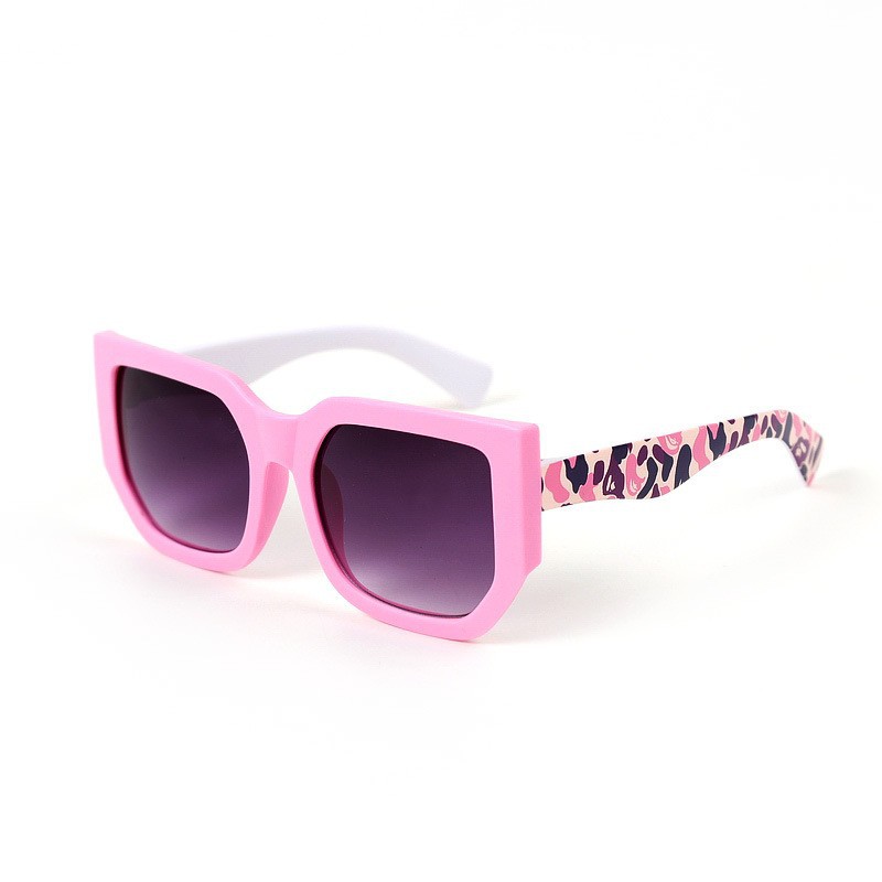 Enfants cadre carré lunettes de soleil filles d'été léopard camouflage lunettes de soleil lunettes enfants Uv lunettes de protection garçons cool lunettes de plage Z3820