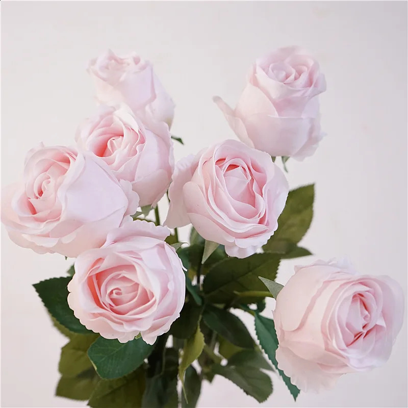 Flores de rosa artificiais de ponta hidratante Rosas reais Rosas Arranjo de flores para casa Flores falsas buquê de noiva 240306