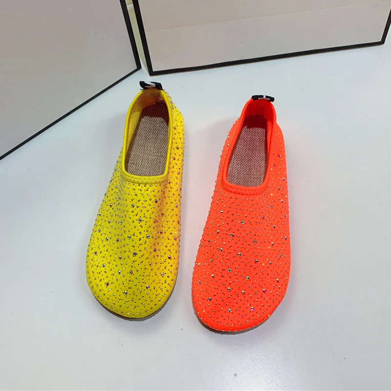 Ayakkabı Kadın Düz Ayakkabı Sıradan Loafers Bling Tuval Kadın Siyah Kırmızı Daireler Sığ Tek Ayakkabılar Gilrs Ayakkabı