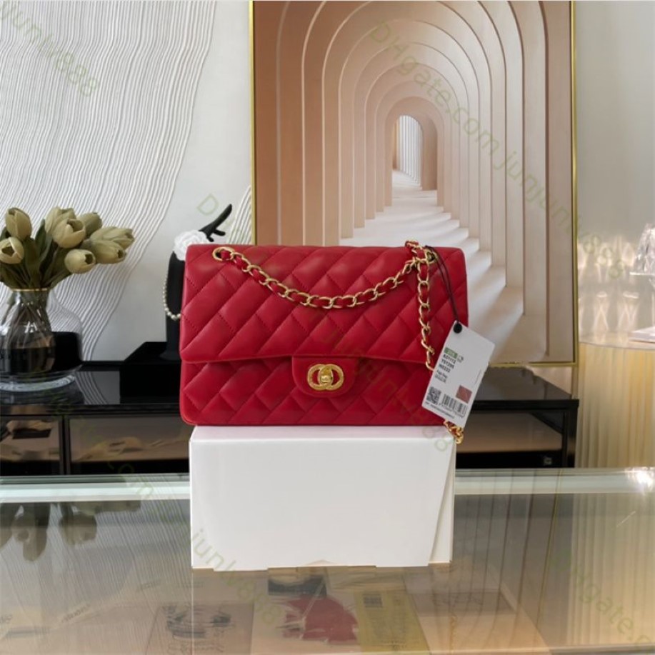 Premium Goatee Caviar Skin Luxury Designer Handbag Classic Flip Bag Women's Brand Bag Multi-färg Läder axelväska Bag223s