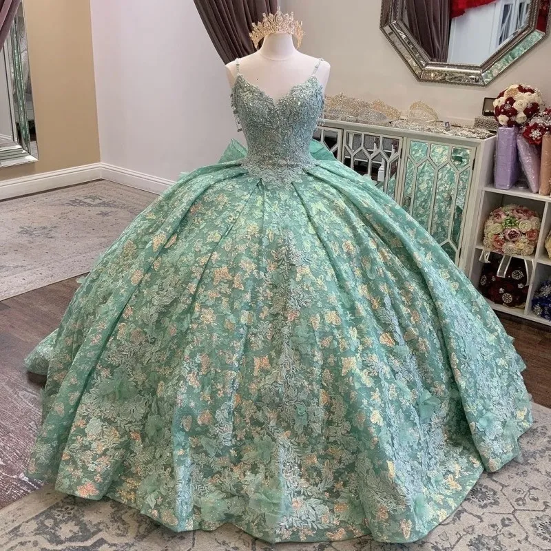 Mint Green Quinceanera Dresses Ball Gown Appliques Lace Beading Sleeveless Spaghetti Strap Handmade Flowers Sweet 15 Party