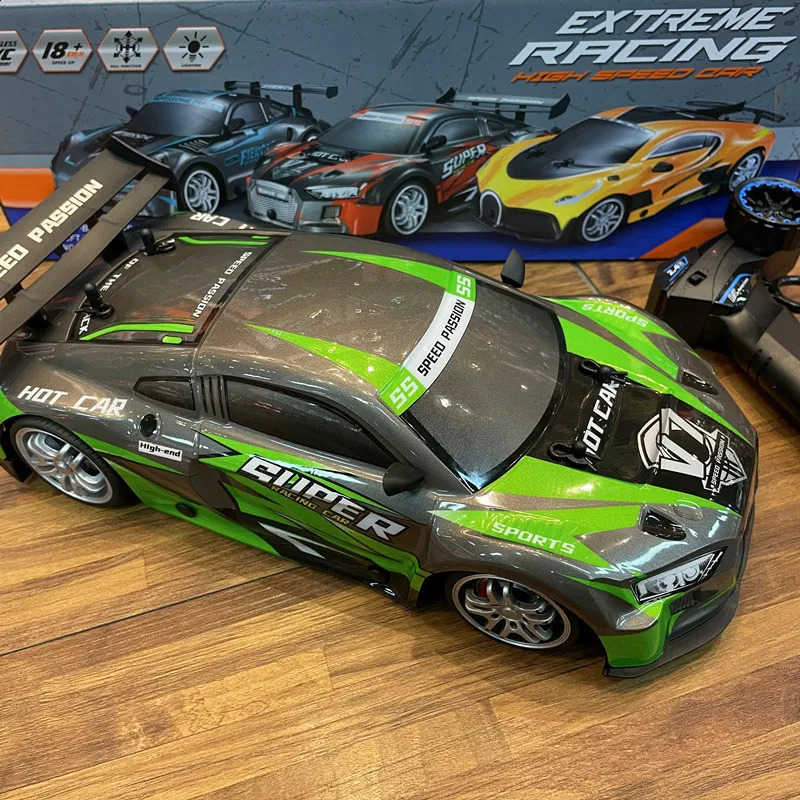 1/14 RC Drift Auto Hoge snelheid Racing Vrachtwagens 2.4G Afstandsbediening Auto Speelgoed voor jongens Elektrische Machine Kids gift Kinderen speelgoed 240304