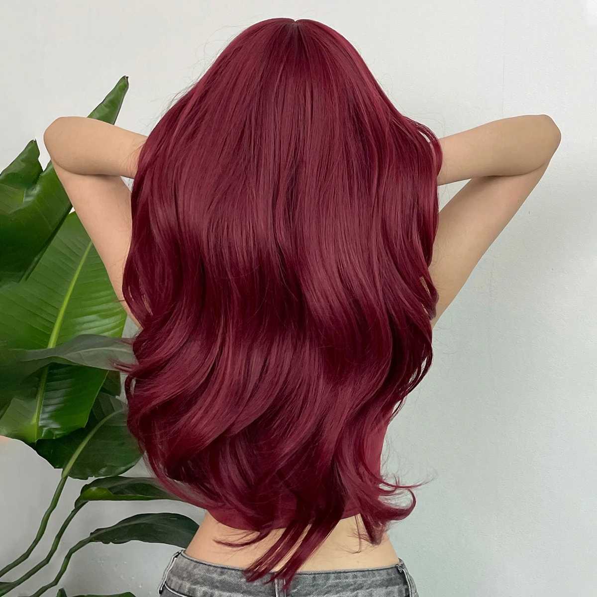 Parrucche sintetiche Cosplay Parrucca Lolita di Halloween Sintetica Onda lunga Borgogna scuro Vino rosso Parrucche da donna con frangia Capelli finti naturali ad alta temperatura 240329