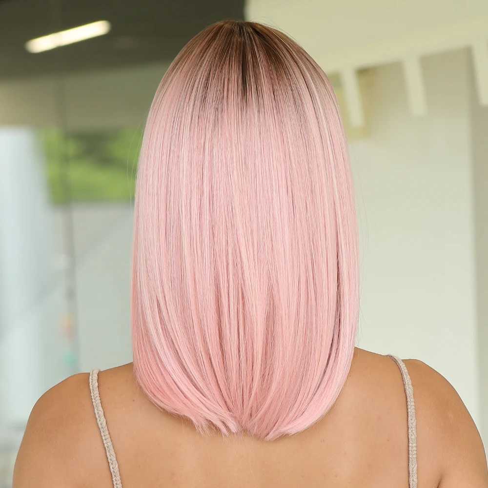 Pelucas sintéticas 14 peluca rosa suave y recta con raíces oscuras pelucas sintéticas con flequillo pelucas bob femeninas para mujeres uso diario de cosplay para fiestas 240318