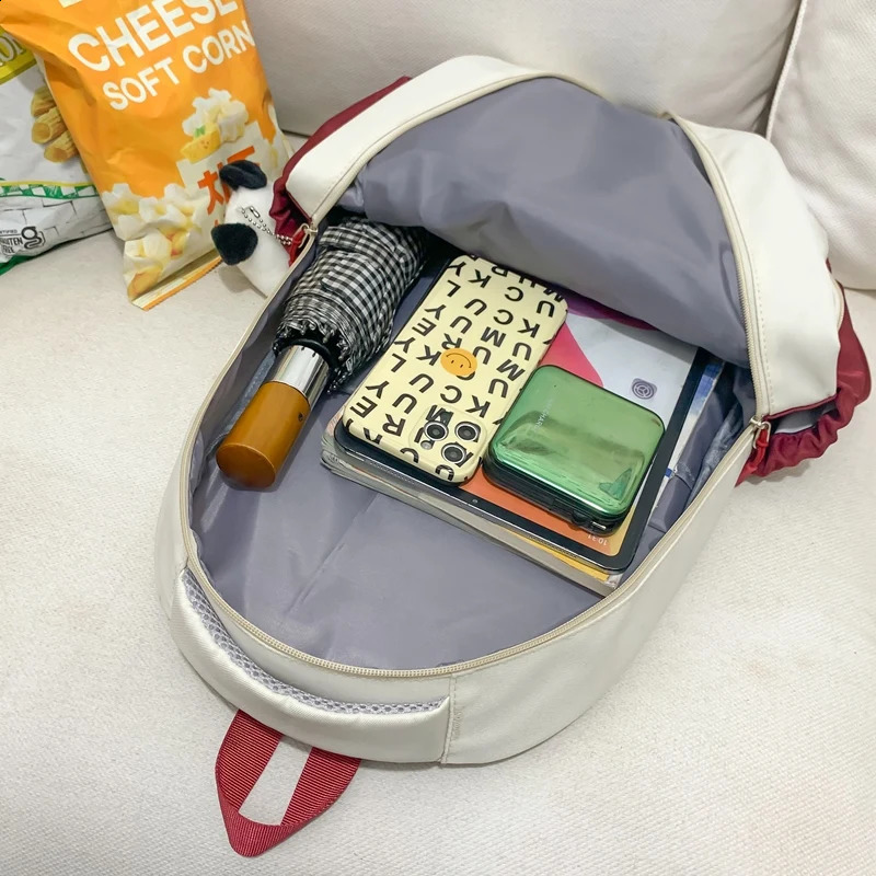 Female Travel Waterproof Book Bags Fashion Ladies Cute Laptop Trendy Women College Student Backpack Girl Kawaii Nylon School Bag 240304