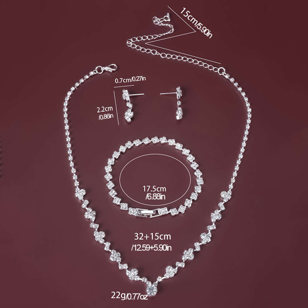 Set di orecchini e braccialetti con collana di diamanti e acqua in stile cinese alla moda le donne