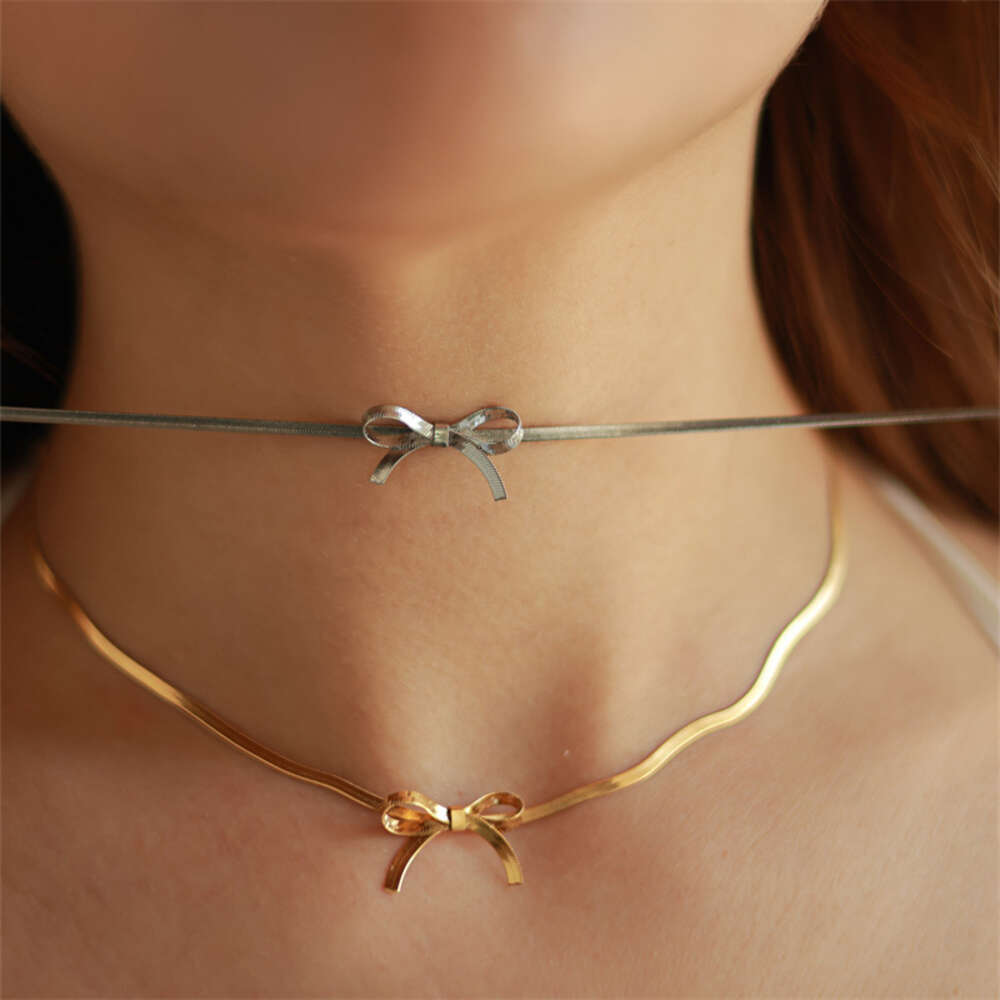 Bohemian Titanium Steel Gold-Plated Snake Bone Choker Halsband