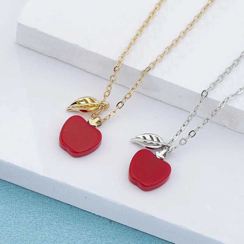 Pendant Necklaces Creative 925 Sterling Silver Red Apple Necklace Gold and Silver Leaves Christmas Eve Pendant Women's Christmas GiftL24