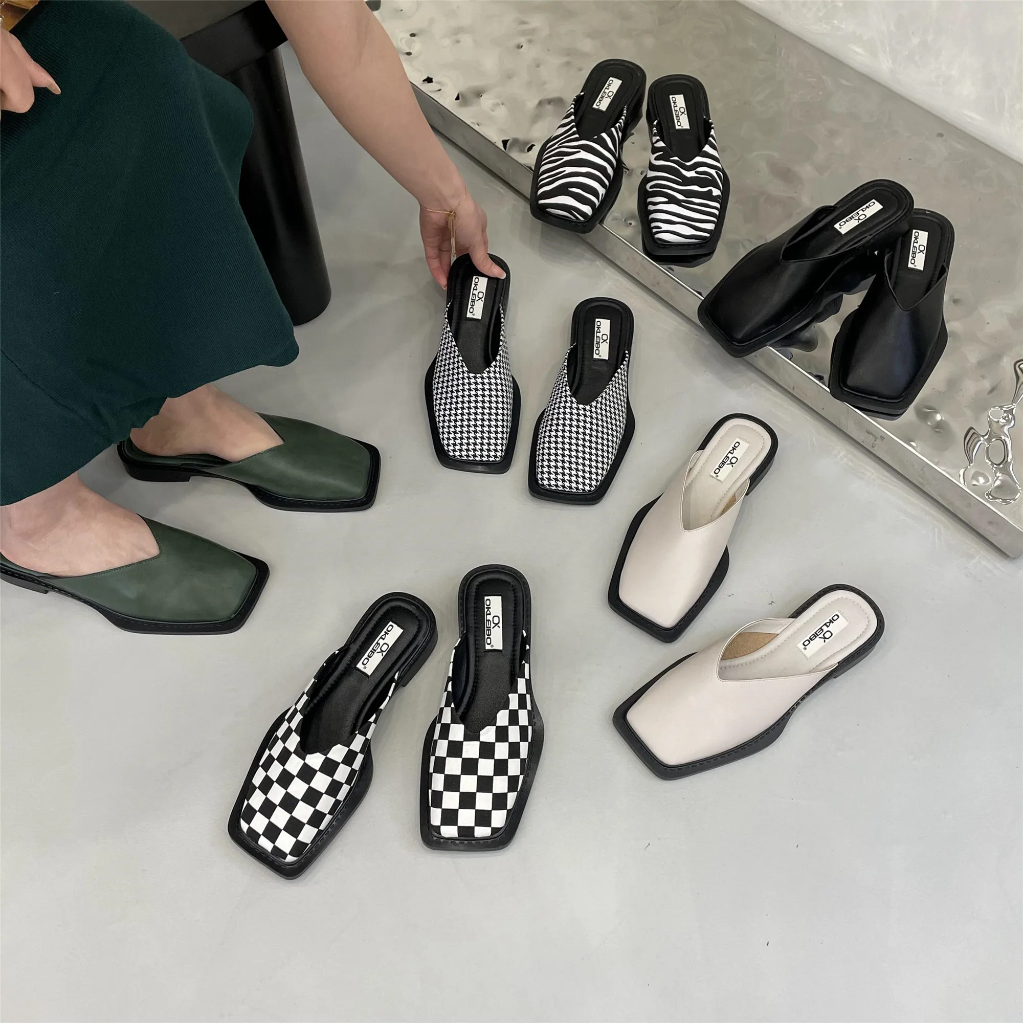 Boots Low Shoes Slippers Flat Mules For Women 2022 Square Toe Slides Pantofle Shallow New Cover PU Rubber Spring Basic Retro Square To