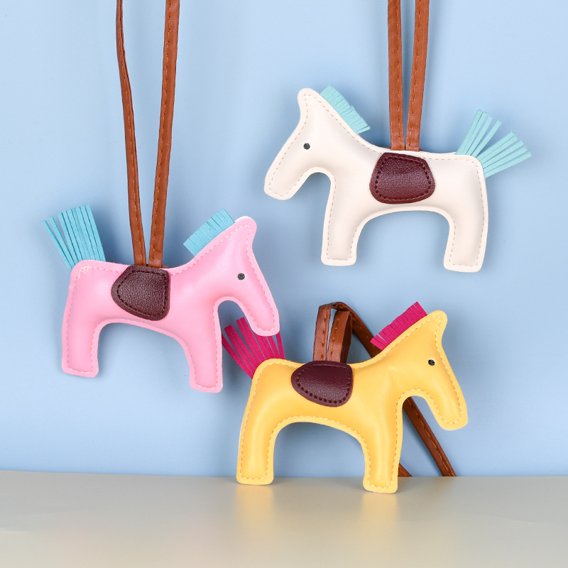 sleutelhangers voor vrouwen designer sleutelhanger sleutelhangeraccessoires Nieuwe H Family Pony Bag Hanger Groentemand Kelly Autosleutelhangers Angel Horse Sleutelhangers Houder